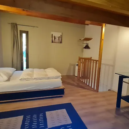 Apartment 4 Pieces Avec Piscine Et Garage A - Fr-1-780-44 *