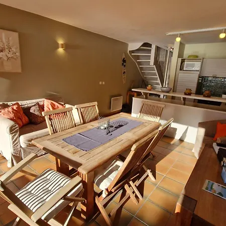 4 Pieces Avec Piscine Et Garage A - Fr-1-780-44 Apartment