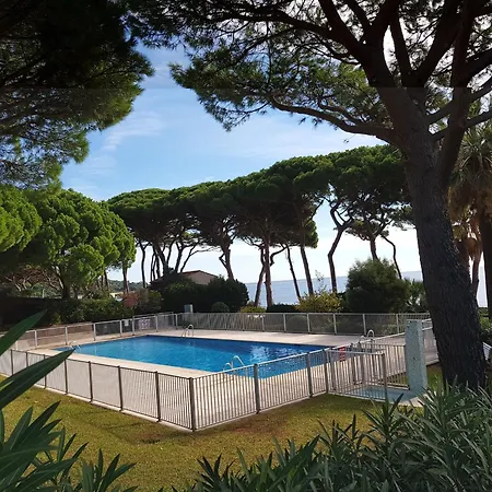 4 Pieces Avec Piscine Et Garage A - Fr-1-780-44 Apartment *